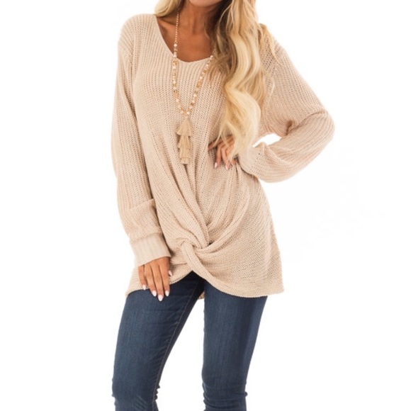 Long Sleeve Sweater Front Twist - Picture 4 of 8